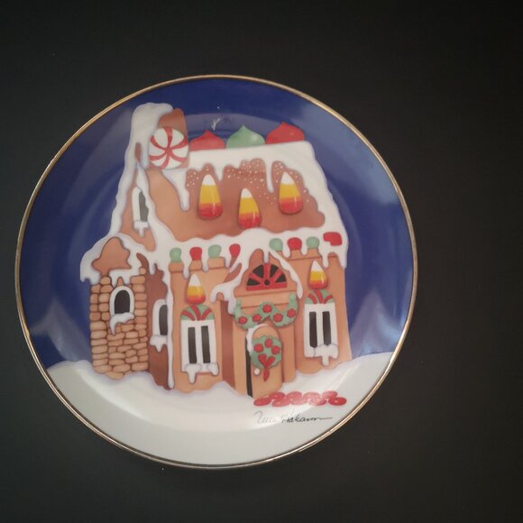 Franklin Mint 8" "The Gingerbread House" Limited Edition Christmas Plate - Picture 1 of 5